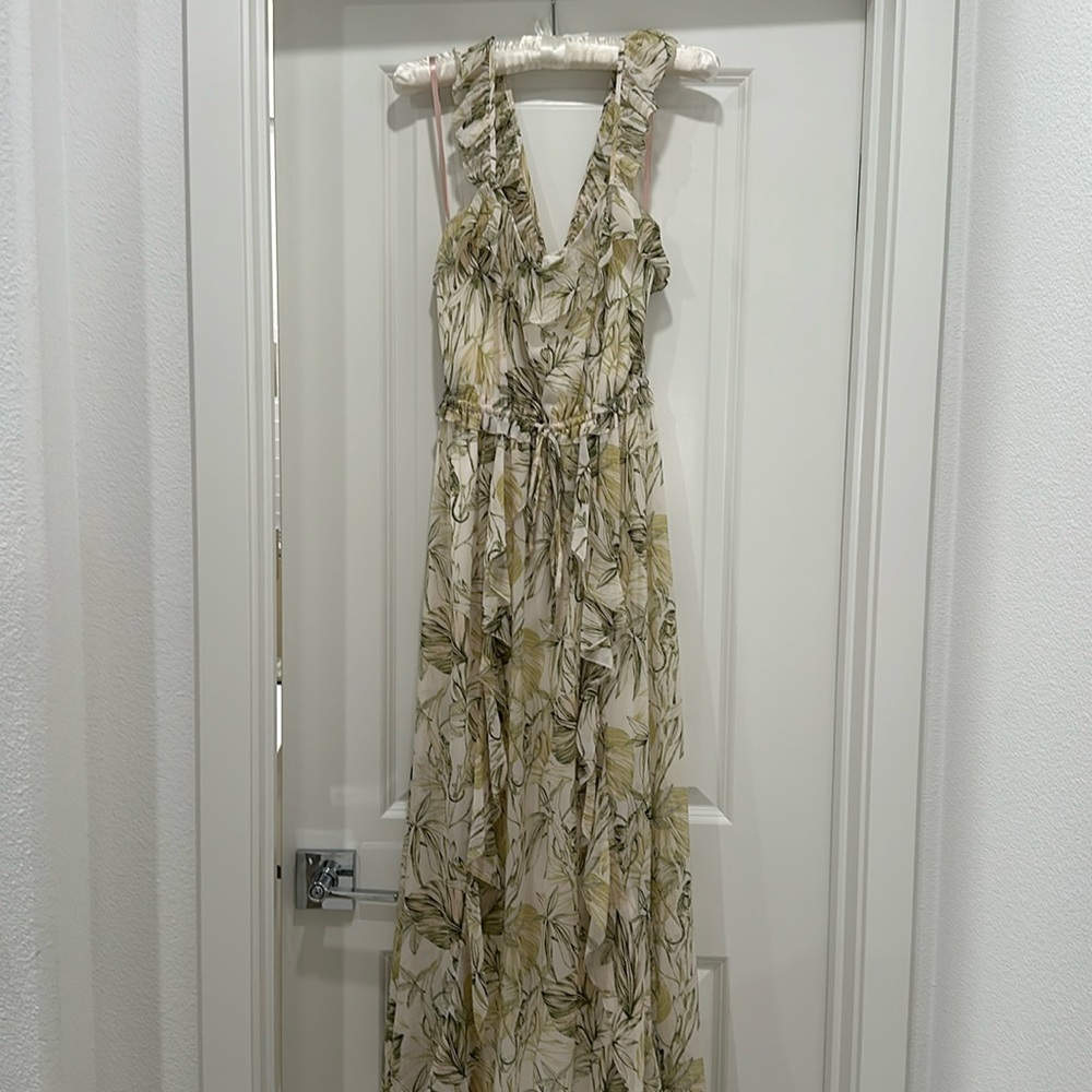 Gal Meets Glam green and white patterned dress